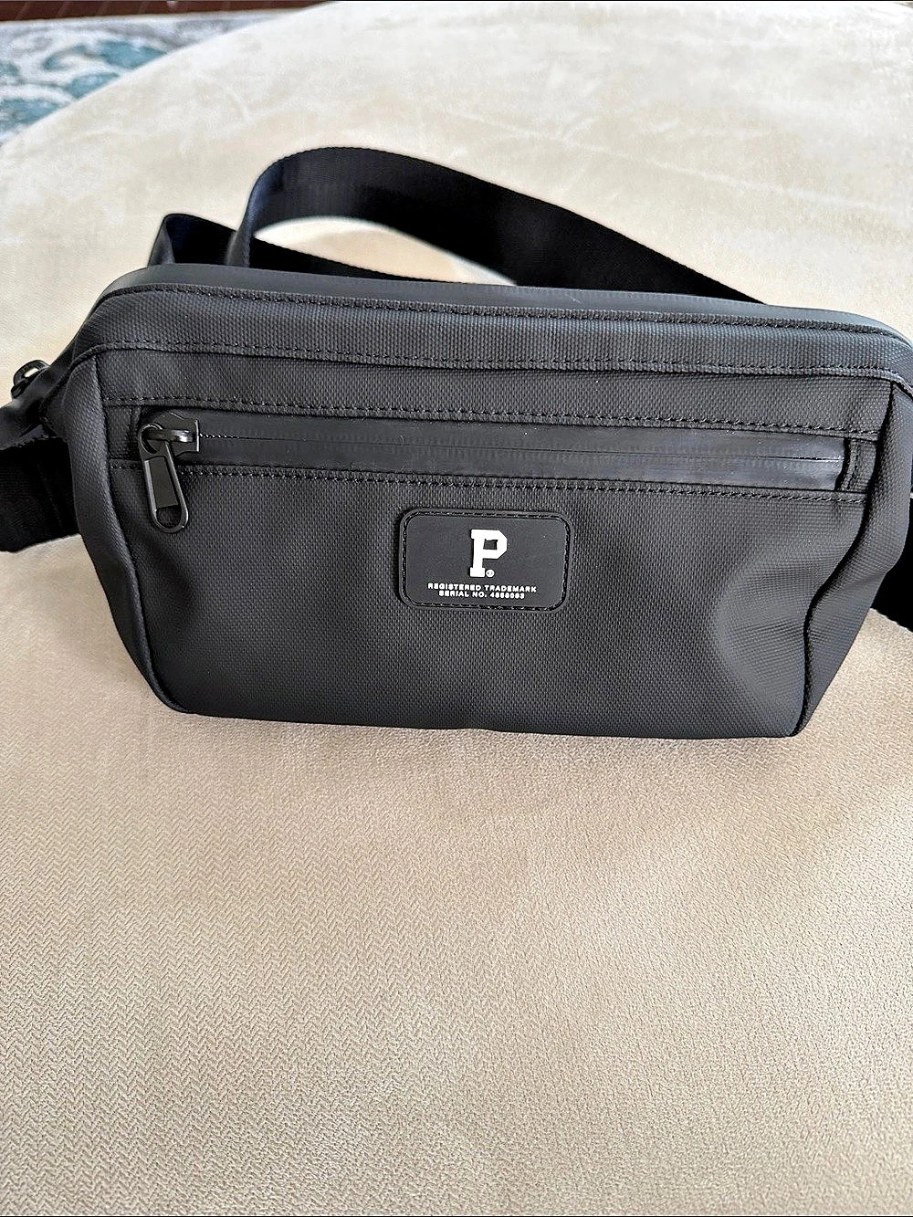 Portland Gear Cascade Crossbody Bag | Black